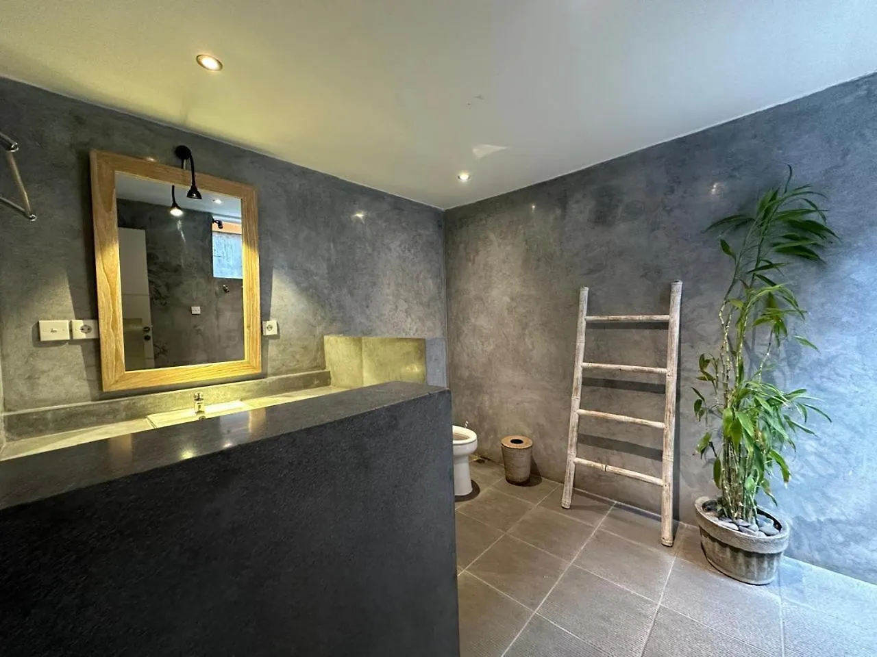 Seminyak 3 Bedrooms Villa Demen Private Pool 0*,  Indonesien